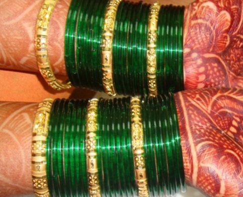 Conjuntos de brazaletes de novia de la cultura marathi