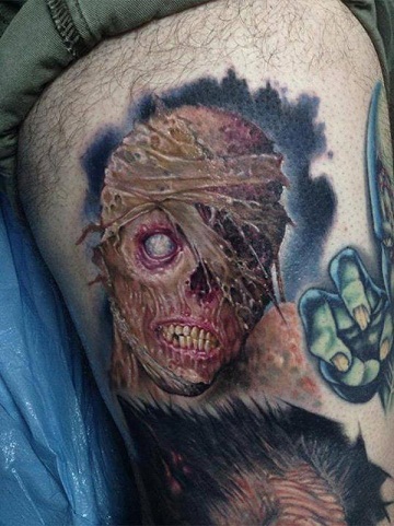 Emocionante diseño de tatuaje de zombi