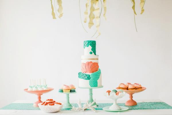 עוגת חתונה מרובת שכבות אריאל בתולת הים
