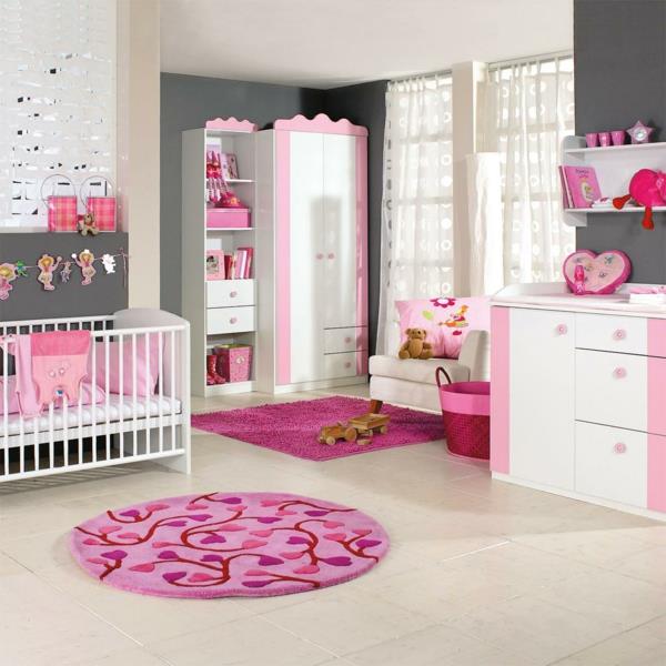 רעיונות לקישוט חדר תינוקות סביב ורוד שטיח