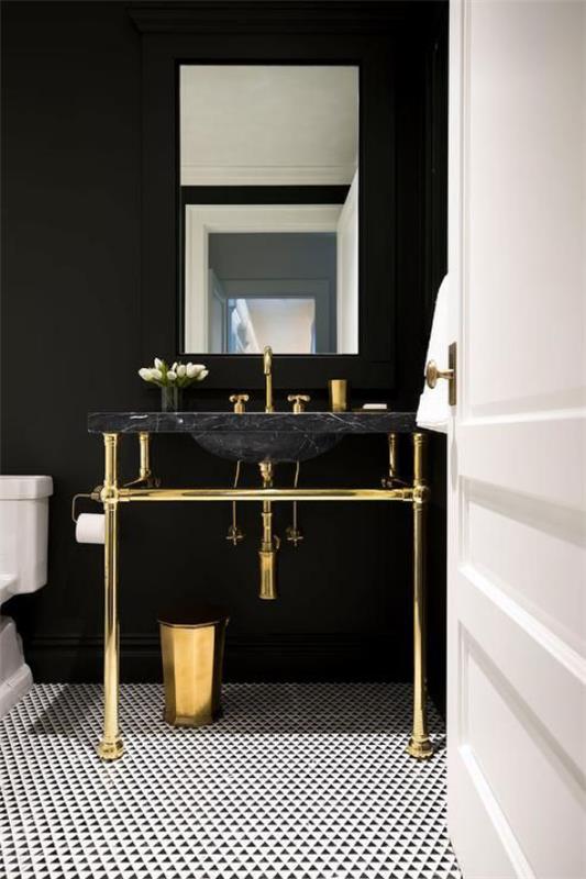 חדר אמבטיה בקיר שחור שחור זהב מאט שחור כיור כביסה מבריק אלמנטים זהב לבן