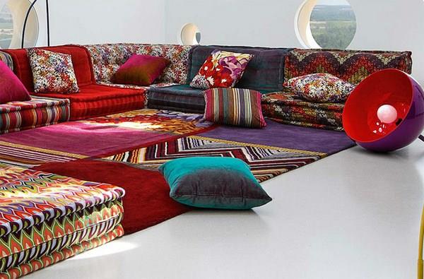 שטיח בעיצוב ספה מודולרי בסלון בוהמי רוש בובואה
