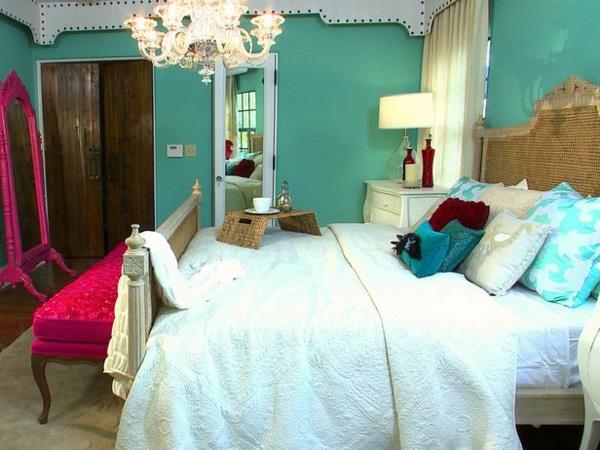 צבעוני-חדרי שינה-עיצובים-טורקיז-צבעים-קיר-כריות-מצעים