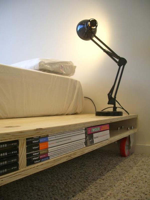מיטות משטחי עץ מסגרות מיטה מדפים ספרים