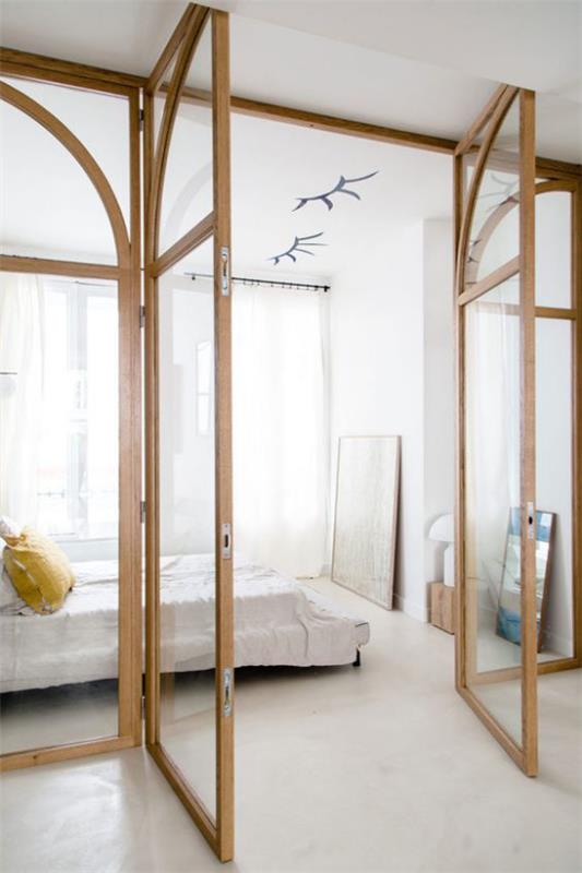 קירות זכוכית בחדר השינה אופנתי עיצוב חדר פשוט אווירה בהירה קיר זכוכית עם מסגרת עץ