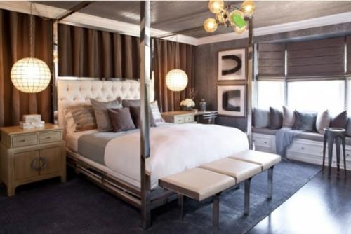 מיטות אפיריון מעץ בחדר השינה, גובה תקרה מבריק מתכת