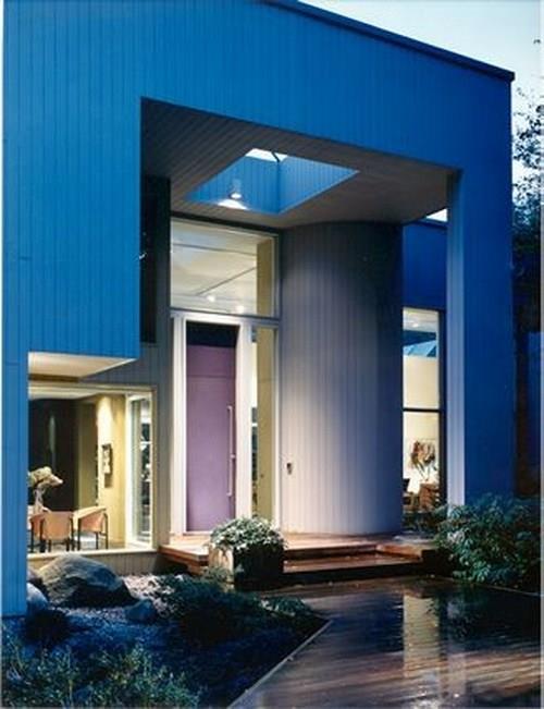 עיצוב דלת כניסה מודרנית מינימליסטית בצבע סגול