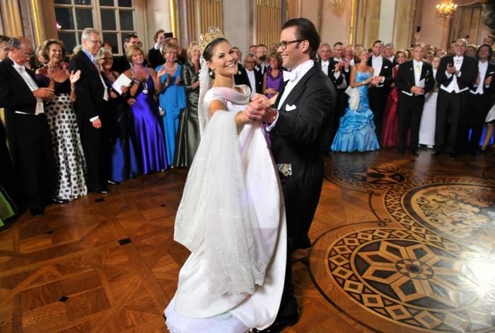 הנסיכה ויקטוריה משוודיה מתחתנת עם דניאל ווסטלינג