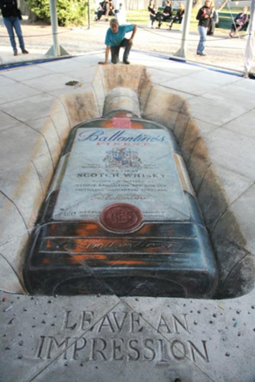 אמנות רחוב עם אפקט תלת מימד על ידי ג'וליאן ביבר אלכוהול מדהים