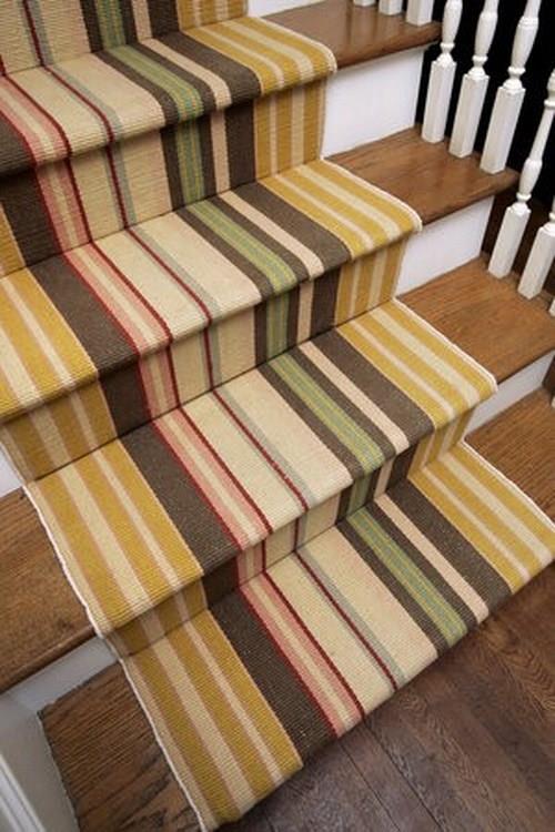 שטיחי מדרגות מגניבים מעצבים צבעים עזים