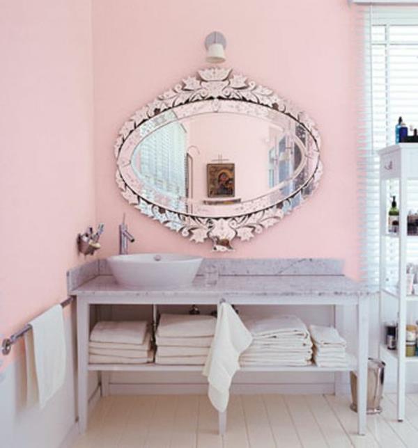 צבע קיר ורוד כהה בעיצוב קיר עיצוב חדר אמבטיה