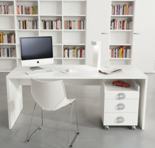 שולחן עבודה מינימליסטי בעיצוב מקום עבודה עם מיכל רול