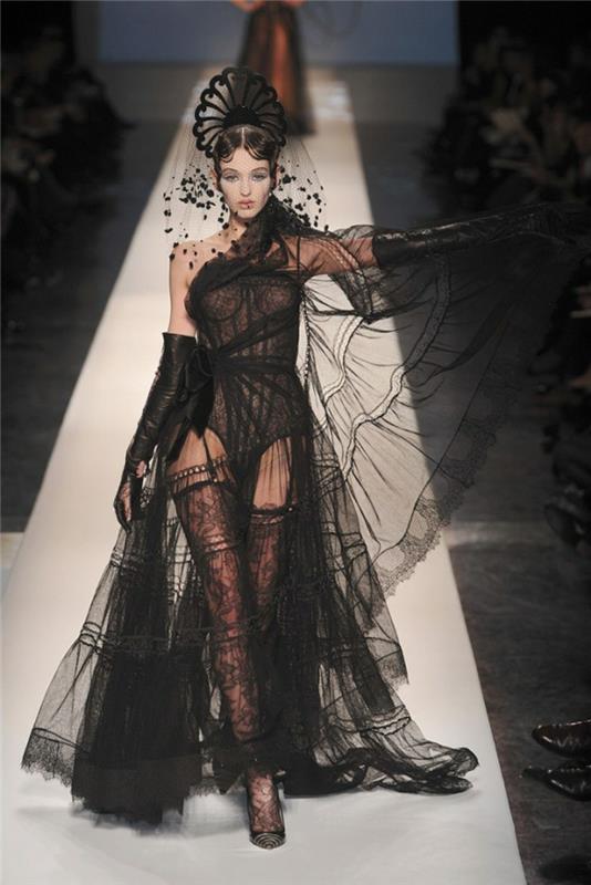 שמלות כלה יוצאות דופן שמלת כלה שחורה בסגנון גותי הוט קוטור ג'אן פול גוטייה