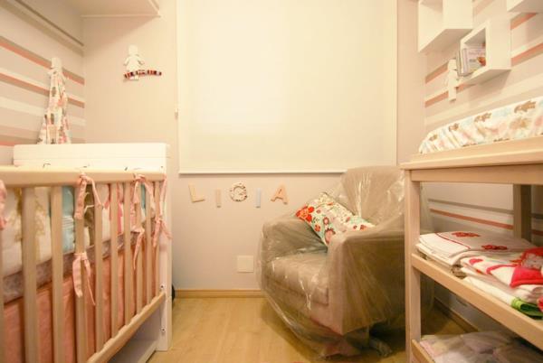 עץ מעקה מעוצב לחלוטין לחדר תינוקות