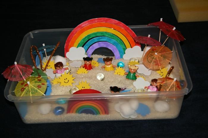 עבודות יד עם ילדים רעיונות יצירה DIY רעיונות לילדים משחקי ילדים קופסת מילוי קשת