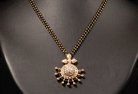 Diseño antiguo de diamantes Mangalsutra