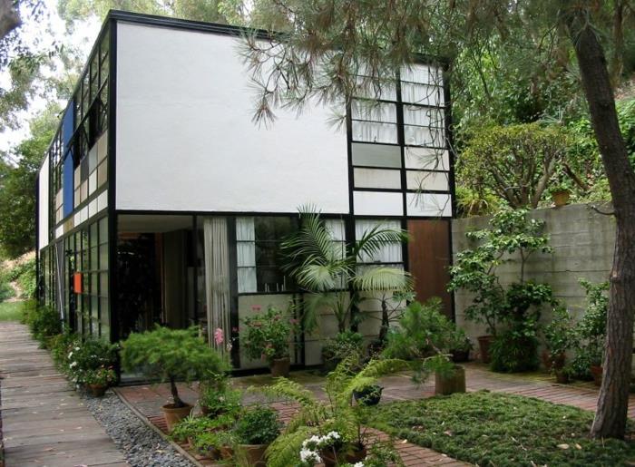 האדריכלים המפורסמים צ'ארלס וריי אימס בית נופש eames house קליפורניה