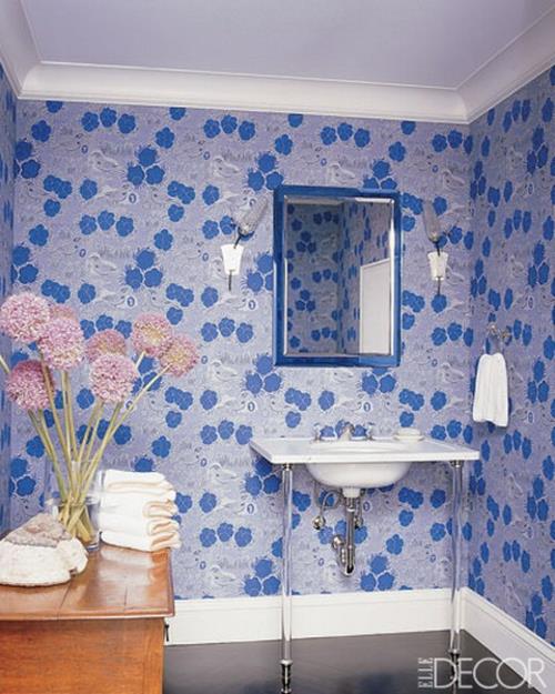 עיטורי קירות כחולים פרחים אווירה טרייה דקו אמבטיה