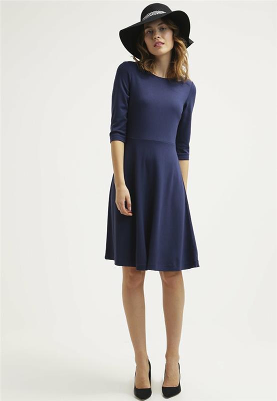 ערכת צבעים של שמלה כחולה שמלות כחולות dessin משי נוח עם כובע