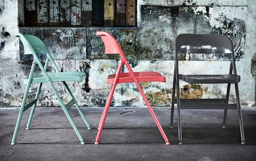 רעיונות מגניבים לריהוט מרפסת כיסא מתקפל בצבע