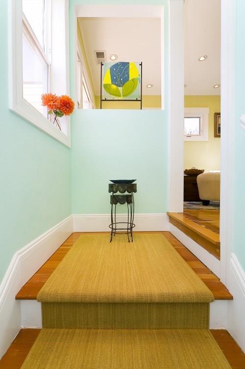 עיצוב שטיחי מדרגות צהובים ומגניבים