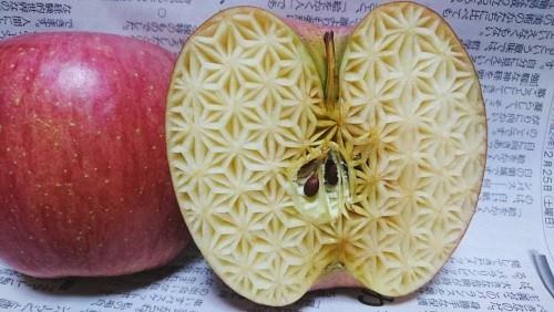תפוח דקורטיבי עם דוגמאות