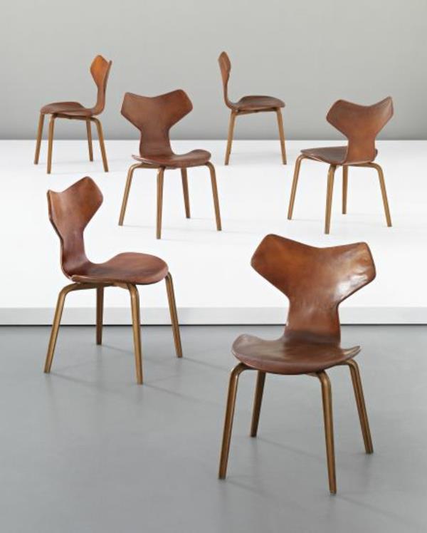 ריהוט בעיצוב דני Arne Jacobsen כסאות גרנד פרי