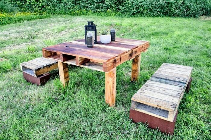 בנה-משלך-שולחן אוכל-לגינה-עם-ספסלים ממשטחי יורו