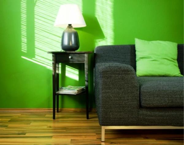 צבע רעיונות ספה אפורה בסלון