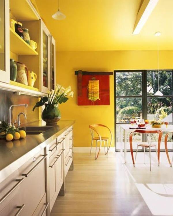 קירות צהובים עיצוב חדר אוכל מטבח ניואנסים בהירים