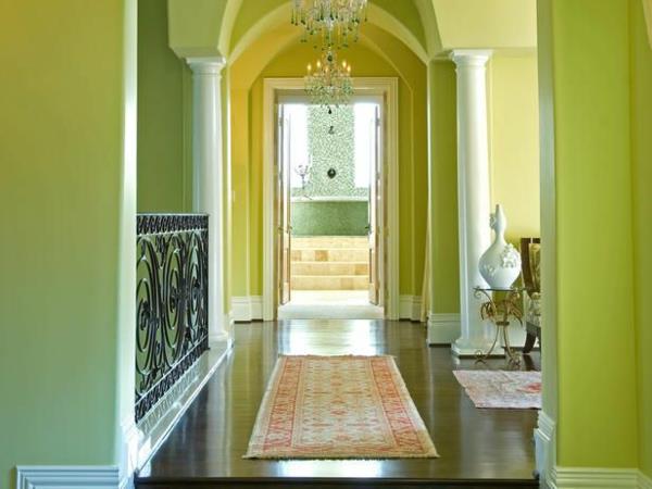 עיצוב צבע שטיח במסדרון בעיצוב בצבע ירוק