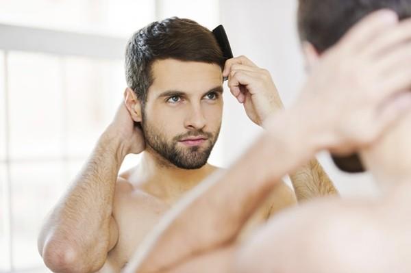 טיפול בהשתלת שיער אצל גברים נשירת שיער