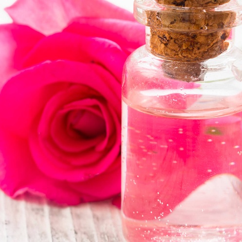 Tratamiento de agua de rosas