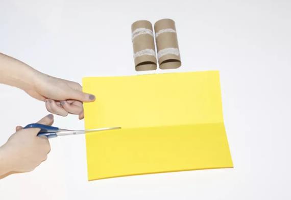 פנסים חסינים מטיפים מייצרים פנס נייר פשוט DIY שלב 1