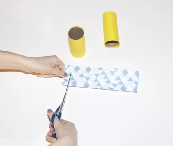עששיות חסינות טיפש יוצרות פנס נייר פשוט DIY שלב 5