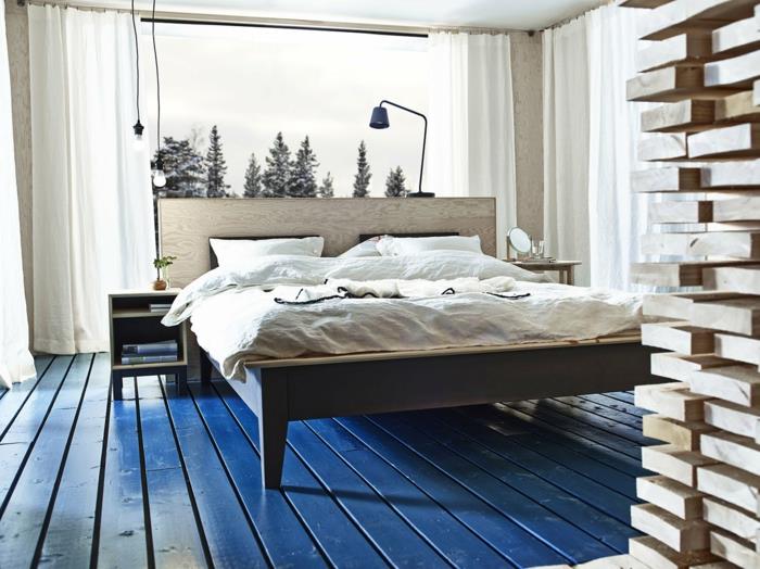וילונות חדר שינה בעיצוב חדר שינה קטן תאורה עקיפה בהירה איקאה 20 כחולה