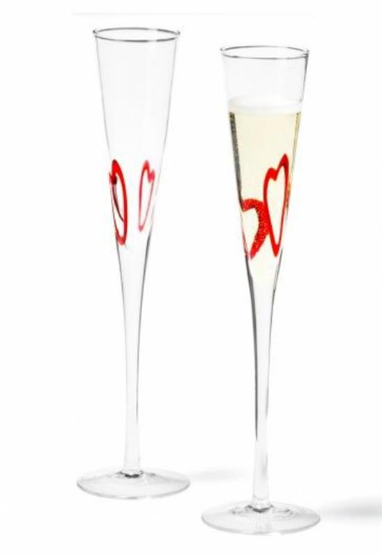 ליאונרדו כוסות יין ארכיטקטורה של לב שמפניה חליל יין
