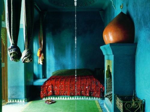 עיצוב חדרי שינה מזרחיים כחול