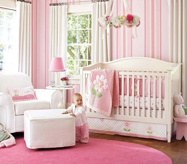 עיצוב חדר ילדים לתינוקות שטיח עגול ורוד לבן