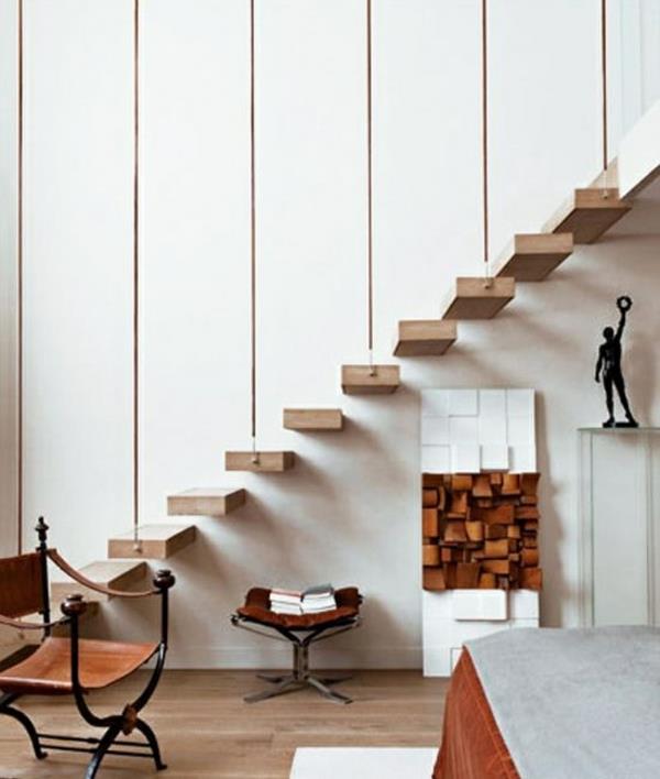 מדרגות מודרניות עם כורסאות שולחן