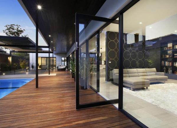 בית אדריכל מודרני כביש בלאקלאווה דלת מרפסת מעץ