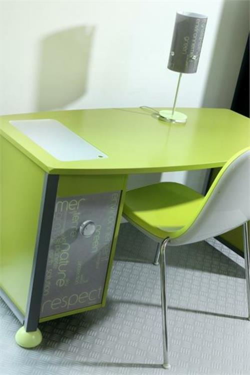 שולחן כתיבה ירוק אטרקטיבי מודרני חדש