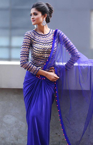 Blusa de cuello completo para el sari azul liso