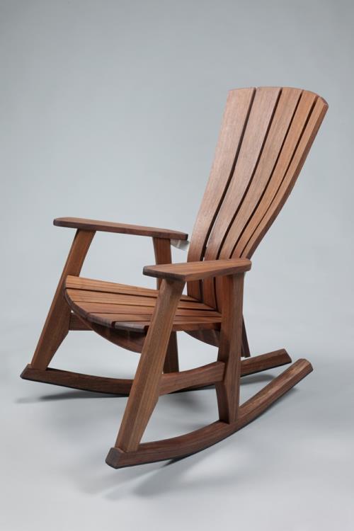 כיסא מנוחה בגינה נדנדות עץ בנוחות מעץ טיק