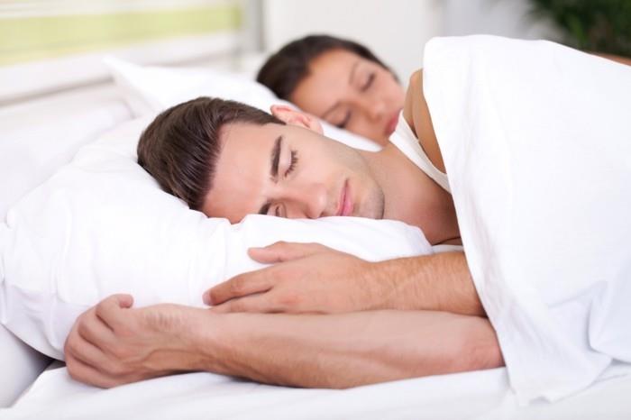 עיצוב חדרי שינה מזרן מתאים לשינה בריאה