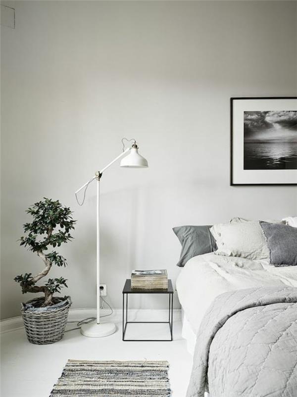מנורת שינה מנורת רצפה שטיח ראנר צבע קיר לבן