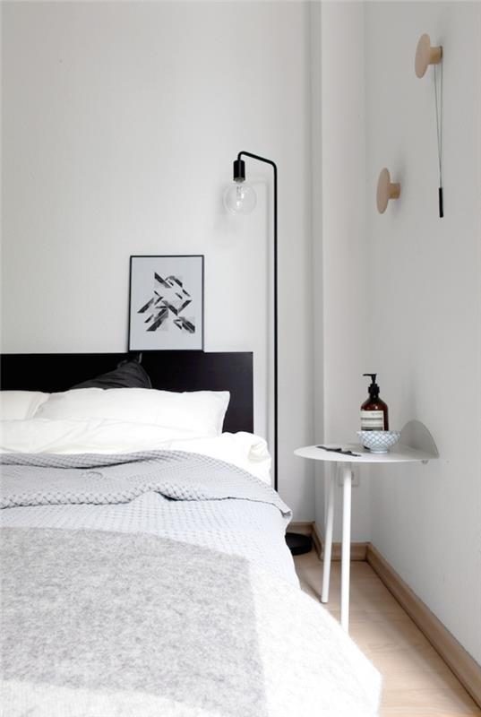 חדר שינה שחור לבן ראש מיטה קירות לבנים