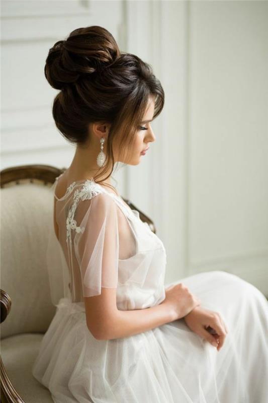 תסרוקות יפות לחתונה elegente updo לשיער חלק וארוך