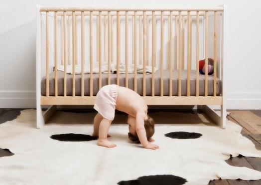 מיטת ריהוט מקסימה ידידותית לסביבה לתינוק