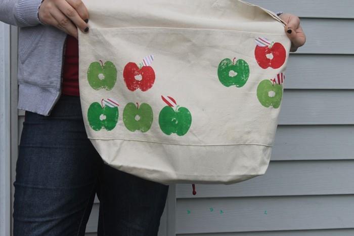הפוך חותמת לעצמך נבט בריסל בדוגמת פרח חולצה תפוח חלול שקית תפוחים